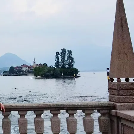 I Quattro Laghi Casa Delle Stelle Hotel